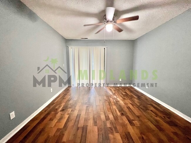 Building Photo - 6008 Village Creek Dr