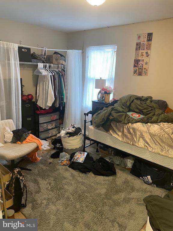 Building Photo - 12 Zane St