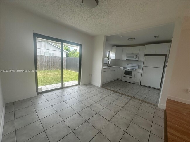 Building Photo - 12205 SW 263rd Terrace