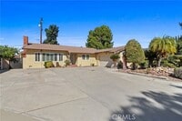 Building Photo - 653 S Evanwood Ave