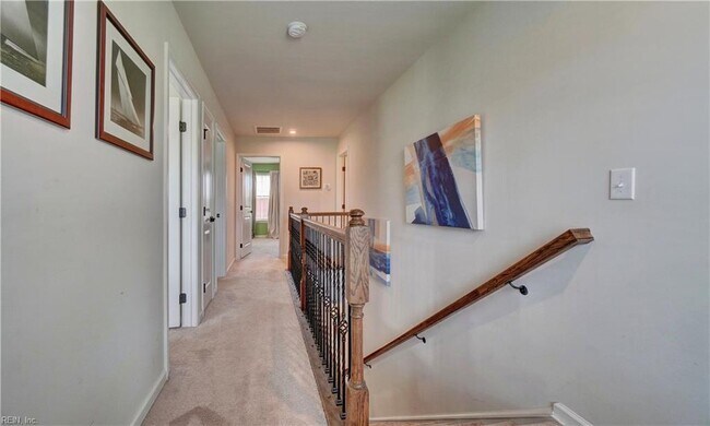 Building Photo - 800 Corcormant Ln