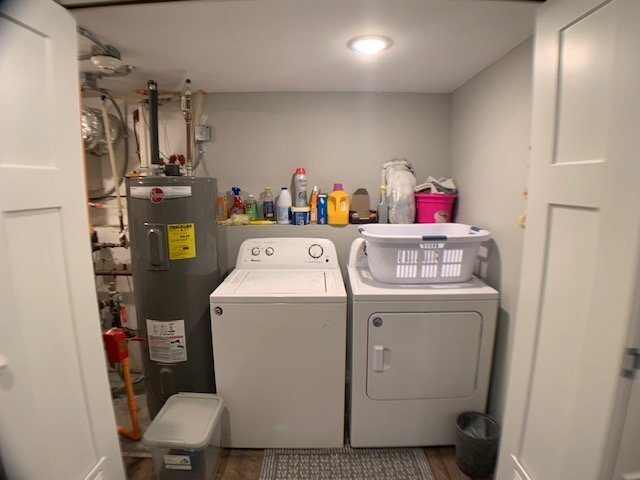 Building Photo - Fantastic luxury two-bedroom, one-bathroom in the Longfellow Neighborhood in Minneapolis!