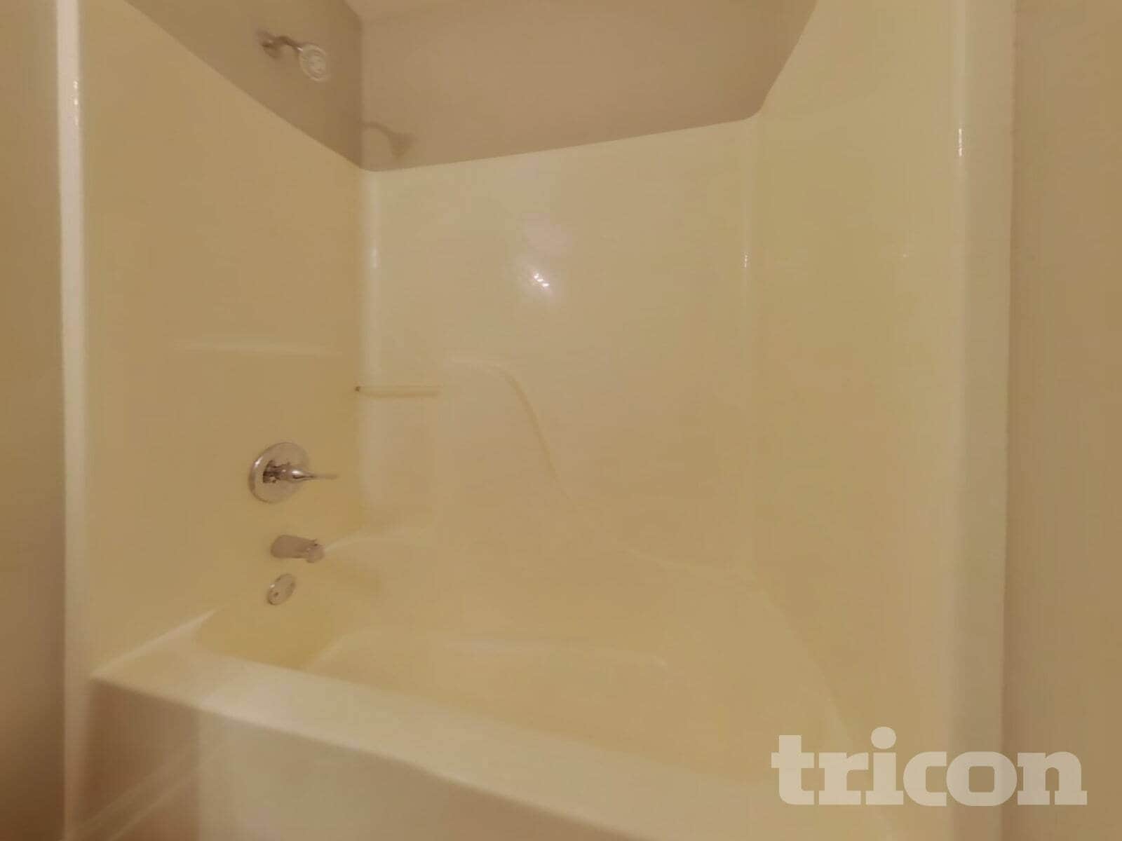 Building Photo - 6674 Largo Ln