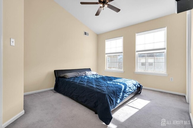 Building Photo - 63 Giera Ct