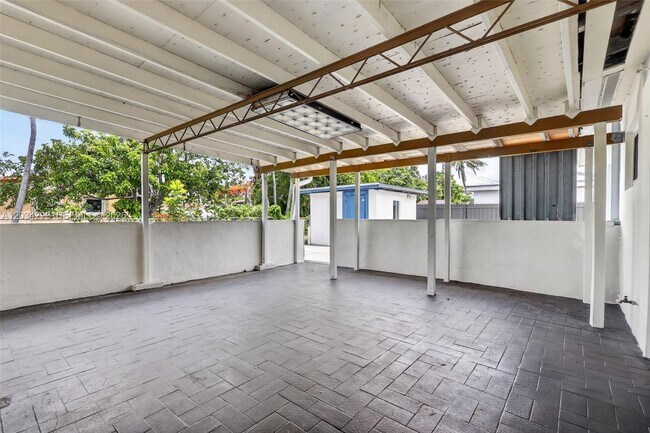 Building Photo - 17001 NW 53rd Ct