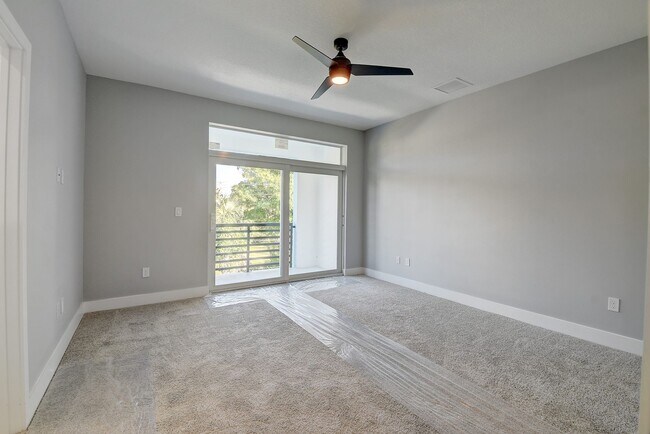Building Photo - Frederick Isles Townhomes - Delray Beach