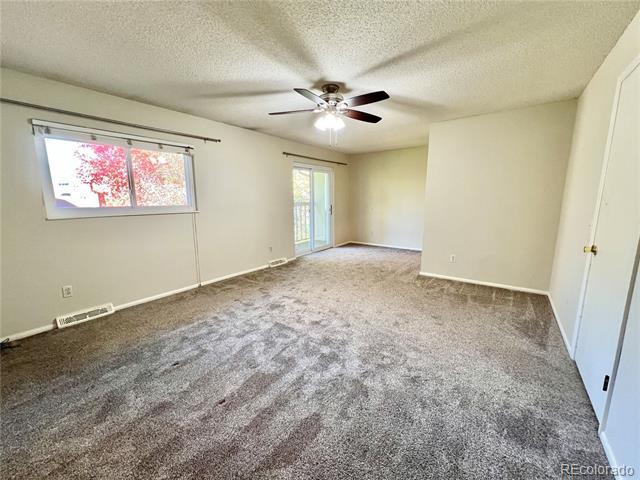 Building Photo - 387 Upham St