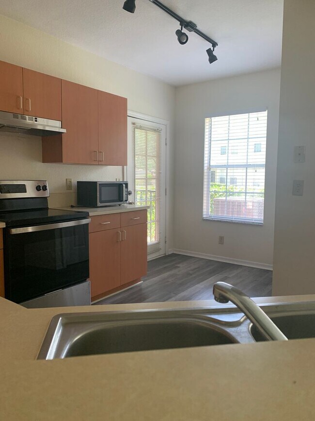 Building Photo - 3/2  ST LUCIE WEST CONDO RENTAL AT THE BELMONT