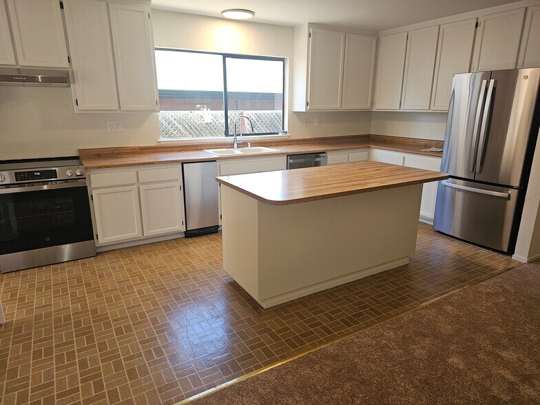Building Photo - 1206 Rincon Meadows Ct