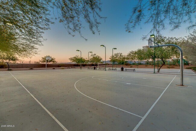 Building Photo - 31044 W Weldon Ave