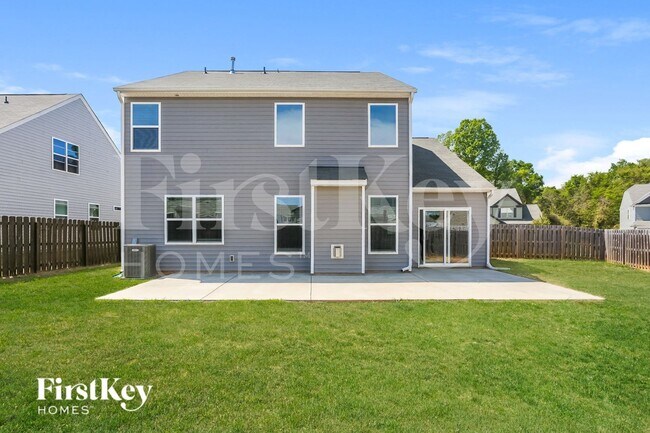 Building Photo - 140 Kingston Drive