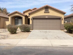 Building Photo - 44812 Paraiso Ln