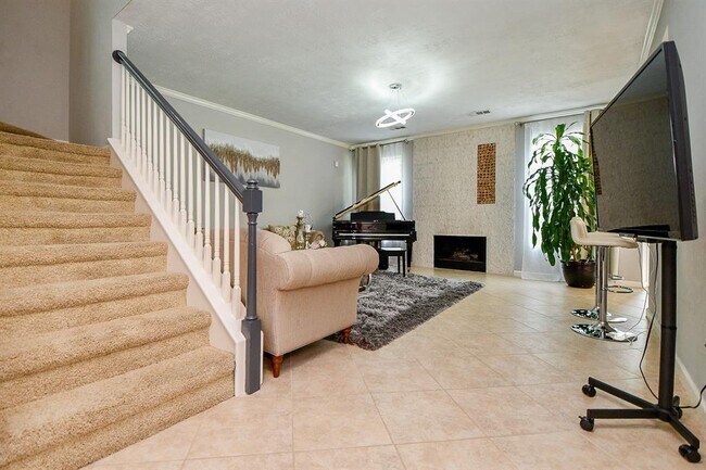 Building Photo - 10303 Sable Trail Ln