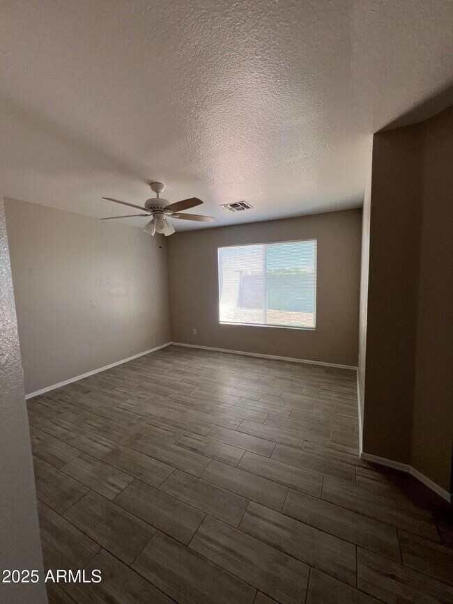 Building Photo - 8631 N 112th Ave