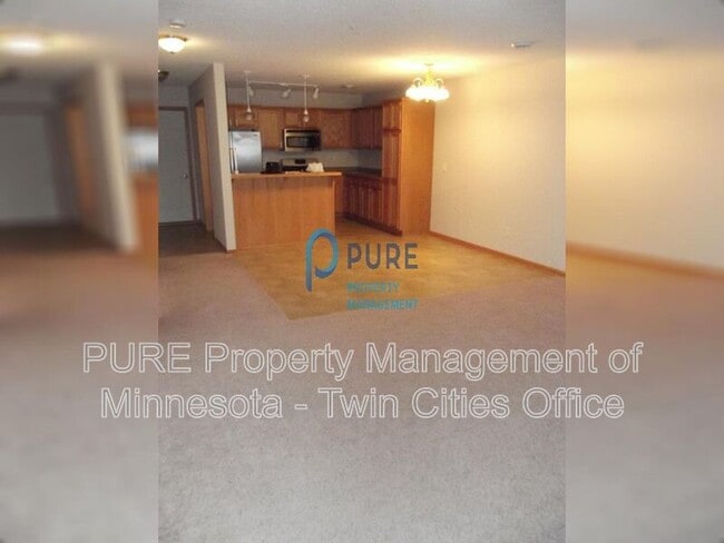 Building Photo - 6211 32nd Ave N