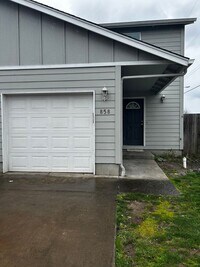 Building Photo - 858s9