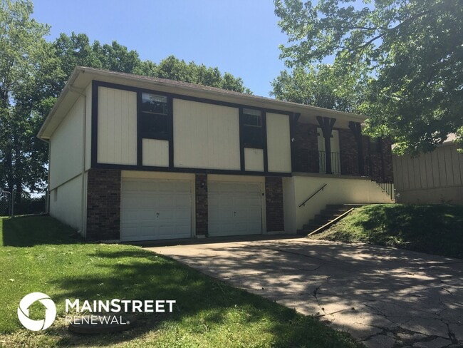 Building Photo - 1417 N Millburn Ave