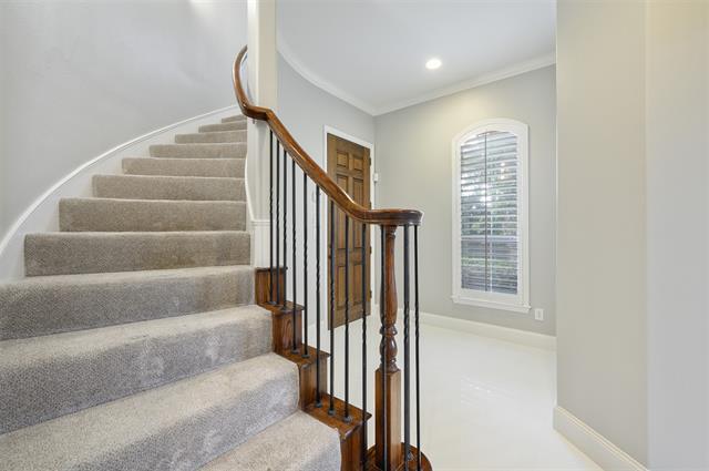 Building Photo - 18107 Frankford Lakes Cir