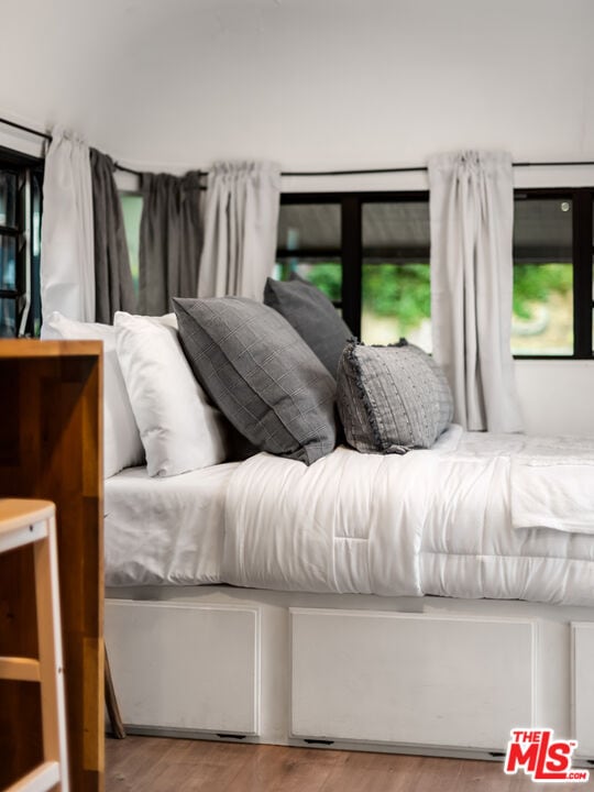 Building Photo - 272 N Topanga Canyon Blvd