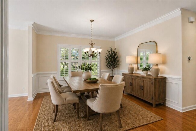 Building Photo - 1886 Greystone Oaks Way