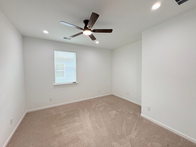 Building Photo - Welcome to Margaritaville 55 + Community