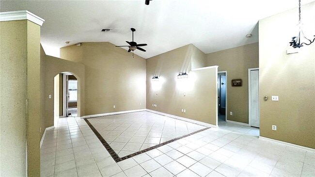 Building Photo - 10903 Rushwood Way