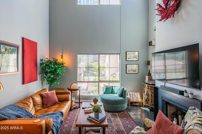 Building Photo - 100 E Fillmore St