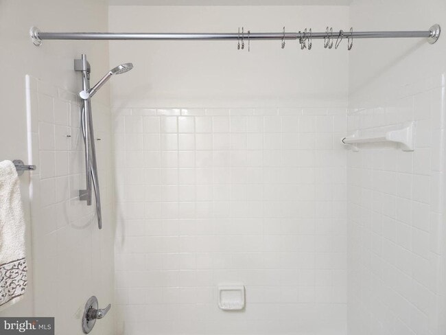 Building Photo - 10456 Parthenon Ct