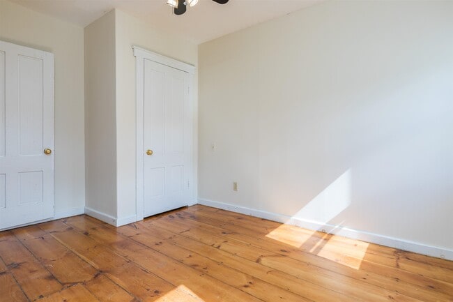 Building Photo - 21 Folsom St