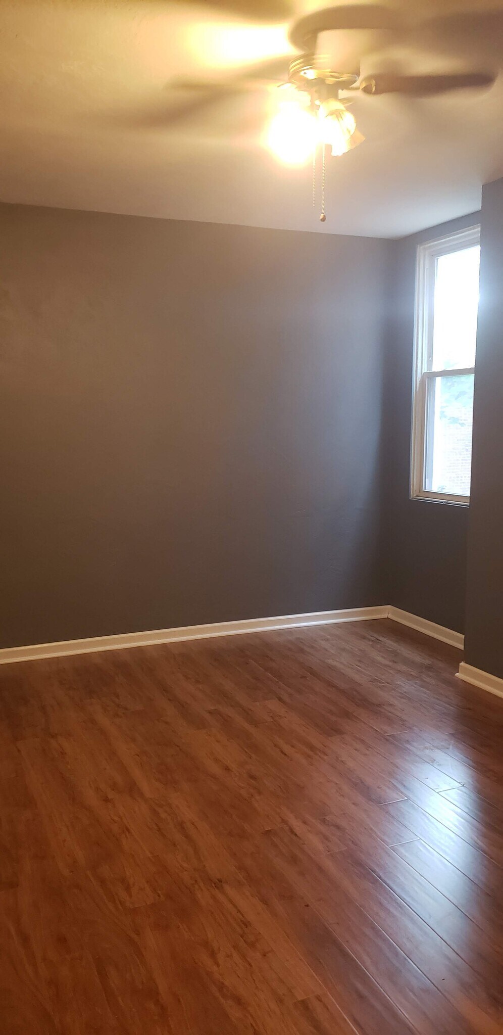 Building Photo - 120 S Graham St