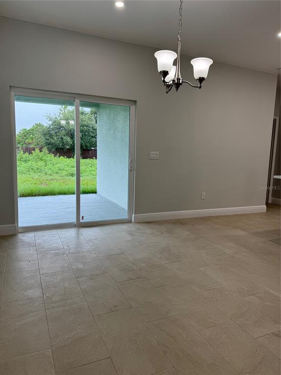 Building Photo - 824 Mendoza Dr
