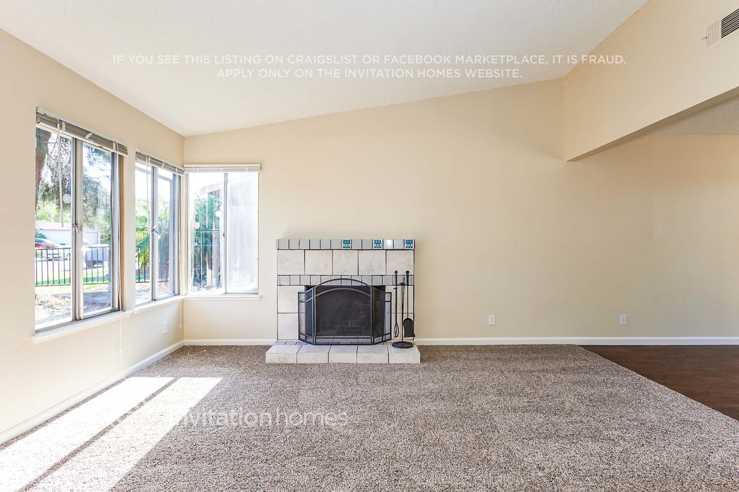 Building Photo - 341 Amber Ave