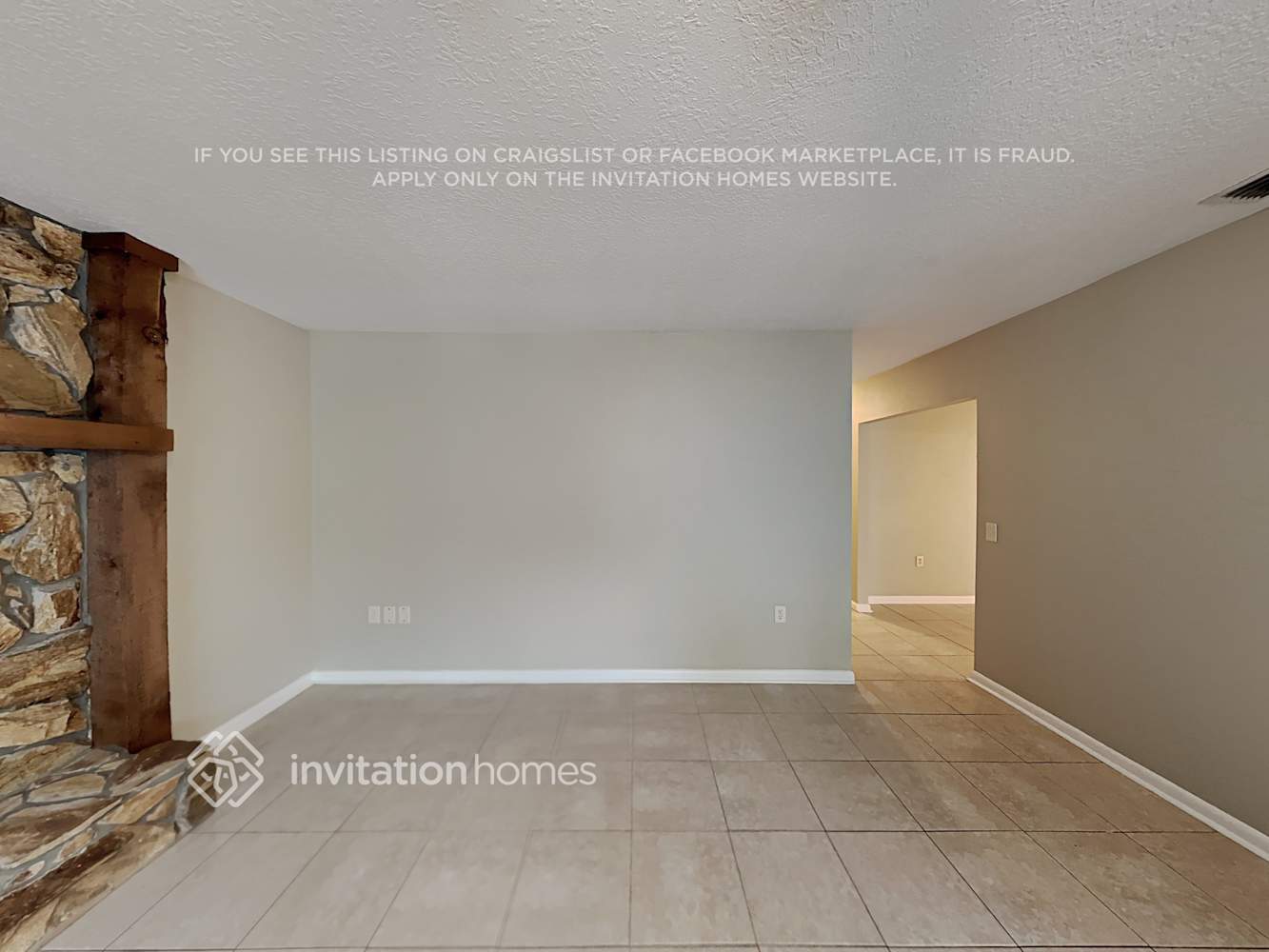 Building Photo - 907 Lakemont Dr