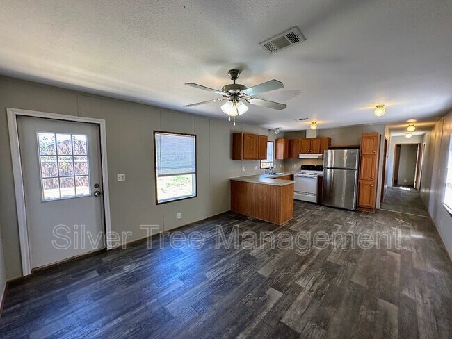Building Photo - 260 Lark Meadow Dr