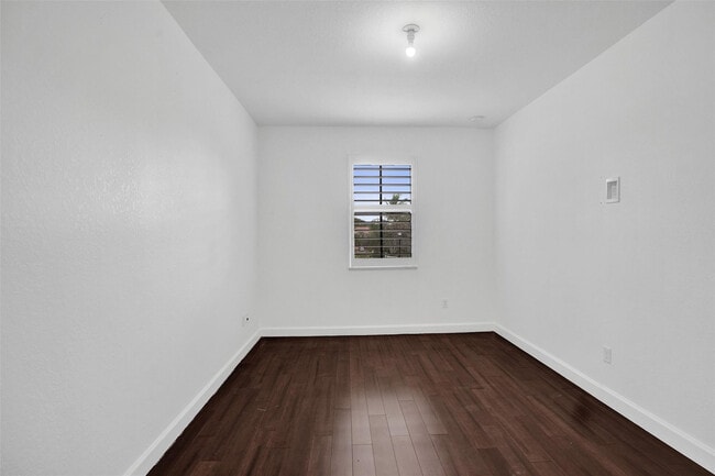 Building Photo - 4019 Allerdale Pl