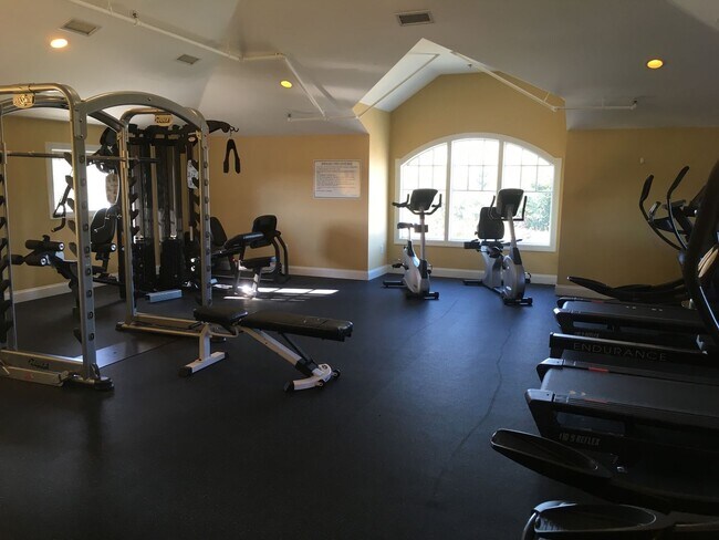 Building Photo - Welcome to Mimosa Bay!