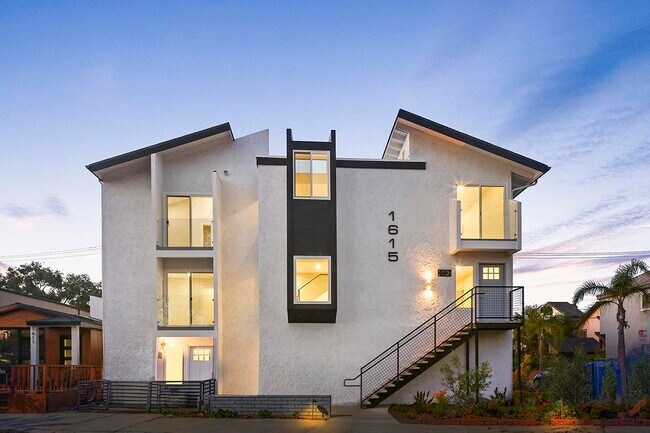 Building Photo - 1615 Electric Ave