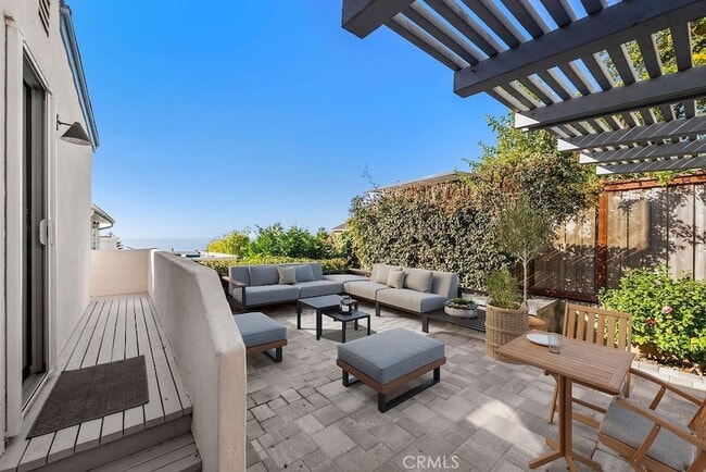 Building Photo - 170 McAulay Pl