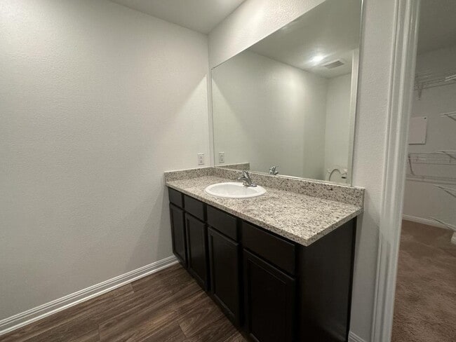 Building Photo - 18300 Speculator Ln