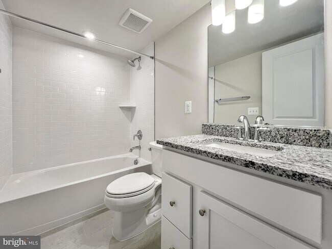 Building Photo - 2176 Glacier Rd