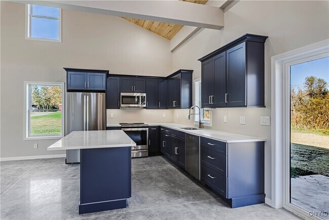 Building Photo - 118a Kirkland Ave