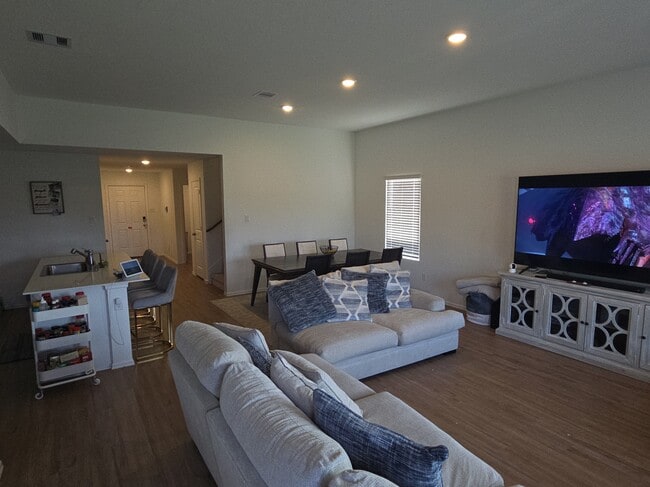 Building Photo - 27002 River Birch Ridge Dr