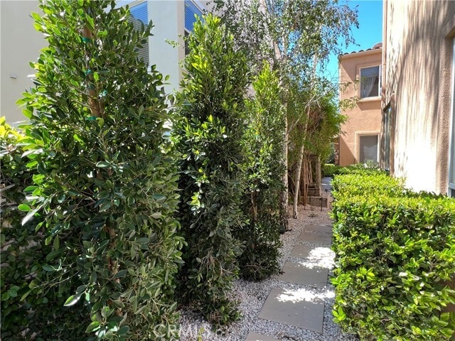 Building Photo - 12 Water Lily Way