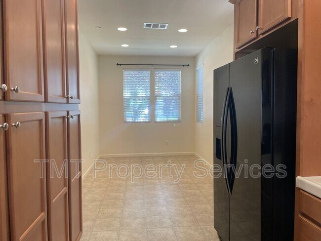 Building Photo - 10408 Siltstone Way