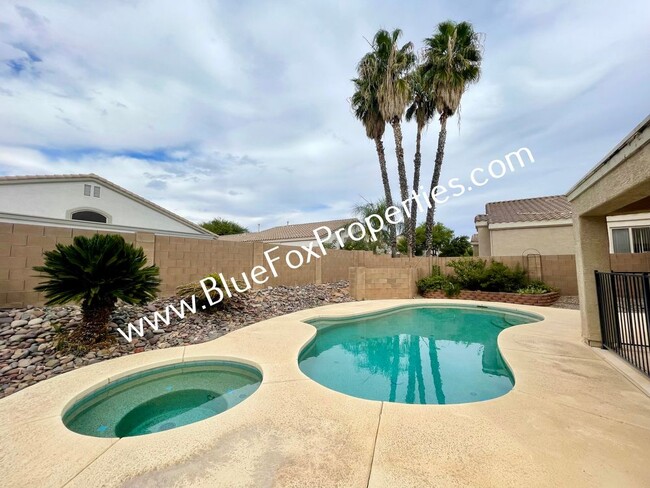 Building Photo - 5 Bedrooms, 3 Baths Home, Rancho Visto