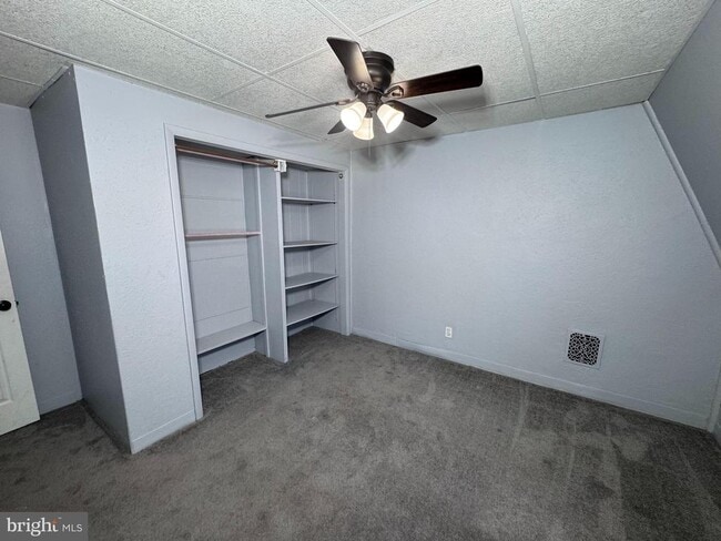 Building Photo - 403 N 12th St