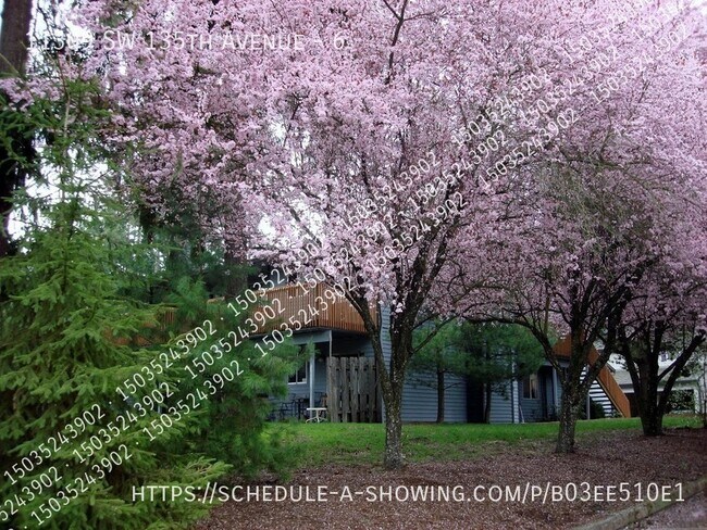 Building Photo - 11309 SW 135th Ave