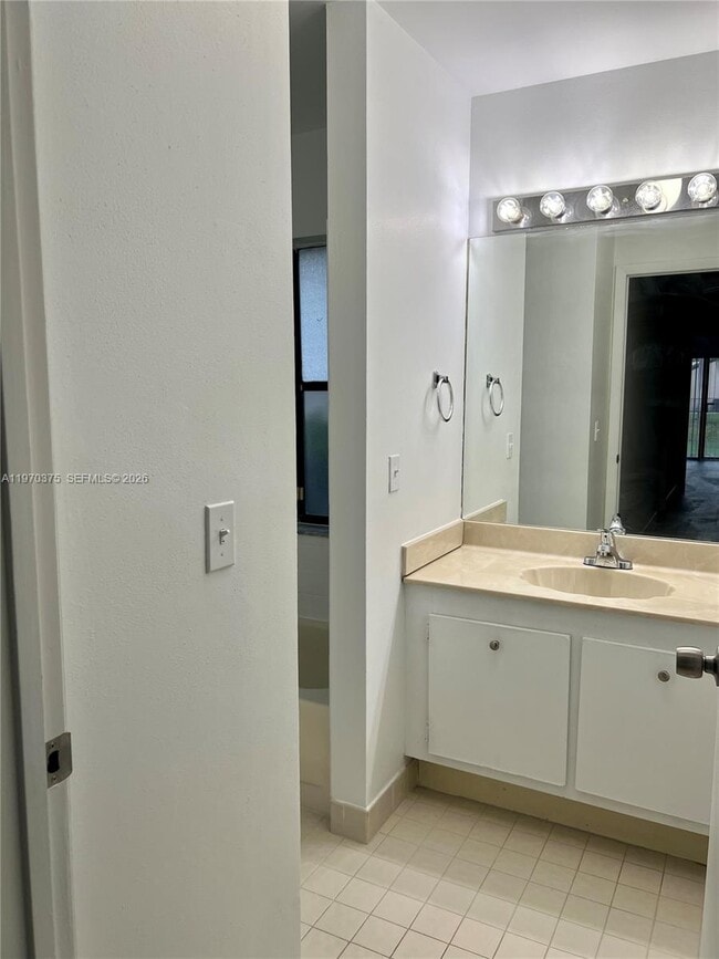 Building Photo - 6641 NW 52nd St