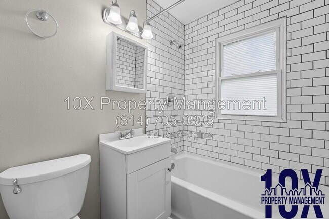 Building Photo - 561 S Everett Ave