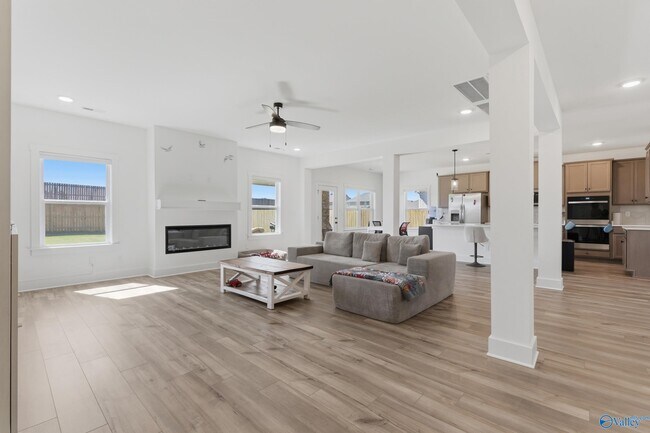 Building Photo - 7718 Emma Ann Wy NW